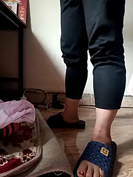 Lyna sexy24 online show from 10, 2, 2026