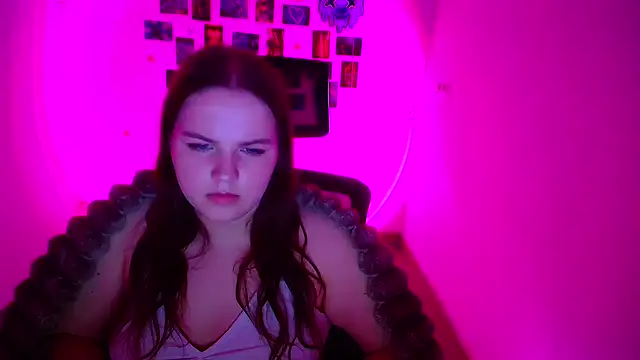 Kitty Mia Kitty online show from 15, 2, 2026