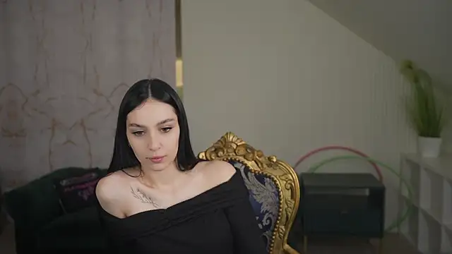 Mila Rose054 online show from 16, 3, 2026