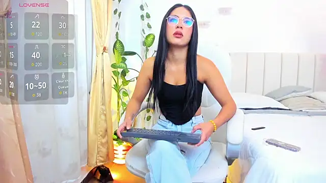 Snapshot of Isa7_ chatting on 13, 1, 2026 Isa7 online show from 13, 1, 2026