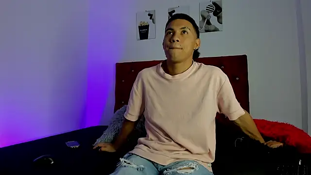 Liamsubtle01 online show from 12, 1, 2026