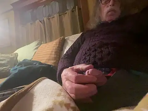 Snapshot of LickYourYoni chatting on 3, 2, 2026 LickYourYoni online show from 3, 2, 2026