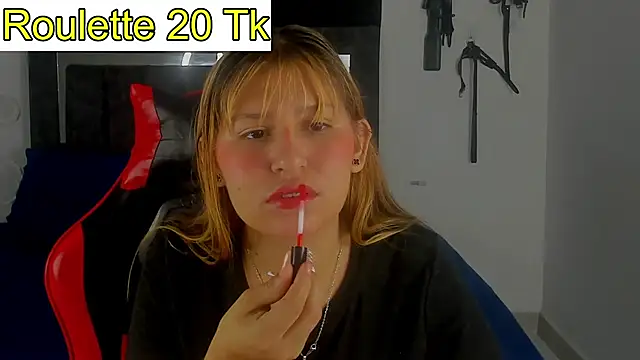 Snapshot of Bella_Blanca chatting on 10, 2, 2026 Bella Blanca online show from 10, 2, 2026