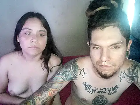 Snapshot of steffandjoshh420 chatting on 5, 2, 2026 steffandjoshh420 online show from 5, 2, 2026