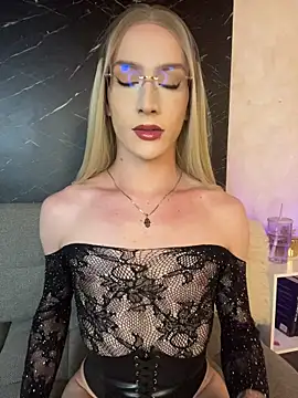 Alana Stone online show from 31, 7, 2026