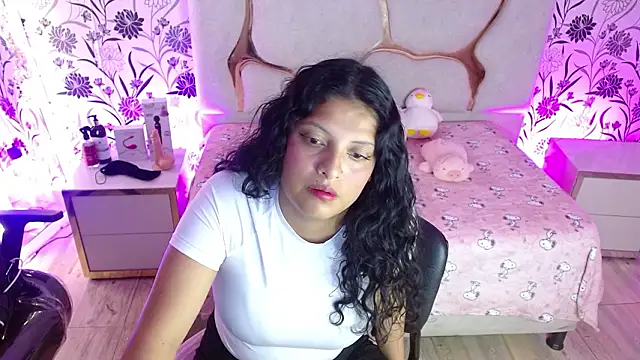 TATTI TAY online show from 18, 2, 2026