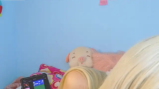 Sabrinabiyers online show from 4, 2, 2026