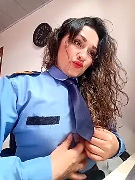 Snapshot of Alejandra_N chatting on 19, 2, 2026 Alejandra N online show from 19, 2, 2026