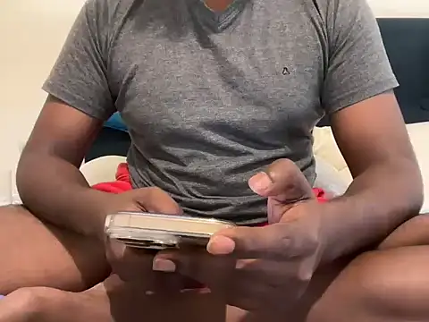 Curvy 69  online show from 7, 1, 2026