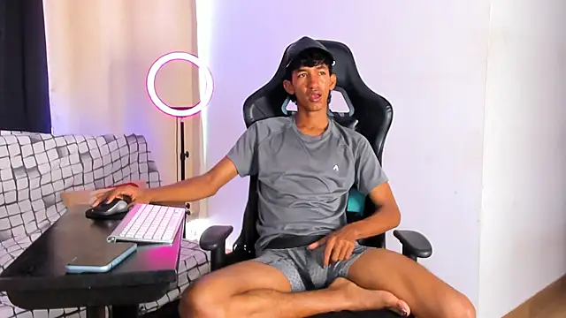 neitan miller  online show from 22, 4, 2026