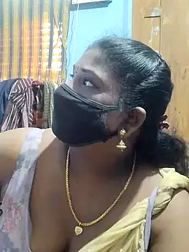 Snapshot of divyasree1431 chatting on 18, 7, 2026 divyasree1431 online show from 18, 7, 2026