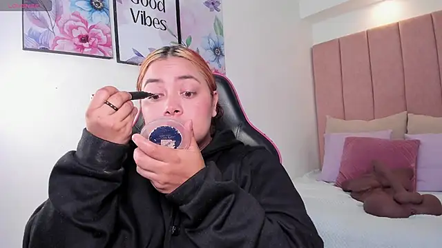 tatikanyx online show from 30, 3, 2026