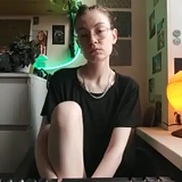 Snapshot of Shy_Bamby chatting on 2, 3, 2026 Shy Bamby online show from 2, 3, 2026