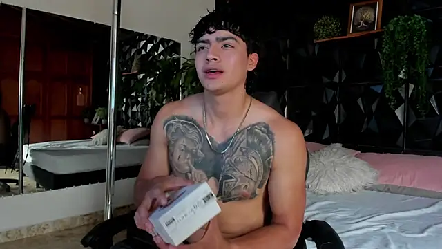 elliot colton online show from 8, 4, 2026