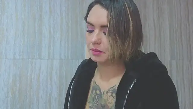 Snapshot of zarcasutra_t chatting on 5, 2, 2026 zarcasutra t online show from 5, 2, 2026