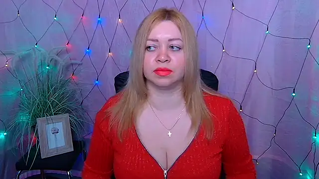 Snapshot of OliviaVerr chatting on 2, 2, 2026 OliviaVerr online show from 2, 2, 2026