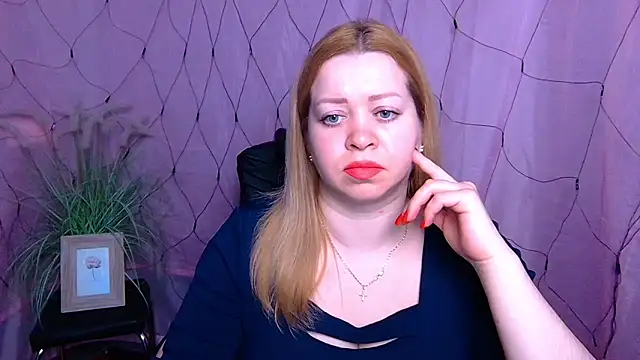 Snapshot of OliviaVerr chatting on 6, 2, 2026 OliviaVerr online show from 6, 2, 2026