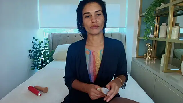 Maxine Spencer online show from 6, 2, 2026