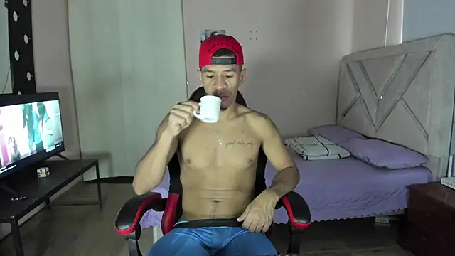 Snapshot of antonio_aguilarx chatting on 28, 7, 2026 antonio aguilarx online show from 28, 7, 2026
