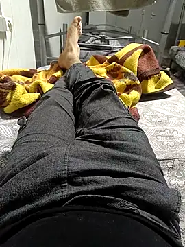 berk denizz 32 online show from 11, 1, 2026