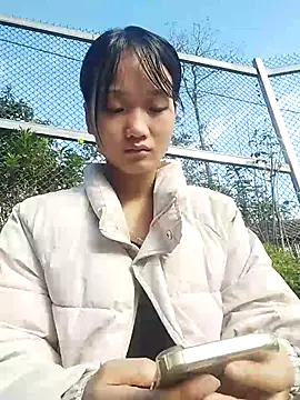 Hina2xx online show from 5, 2, 2026