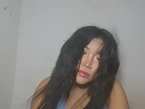 Zyeiii online show from 17, 5, 2026