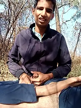 Snapshot of sahilcute1 chatting on 12, 1, 2026 sahilcute1 online show from 12, 1, 2026