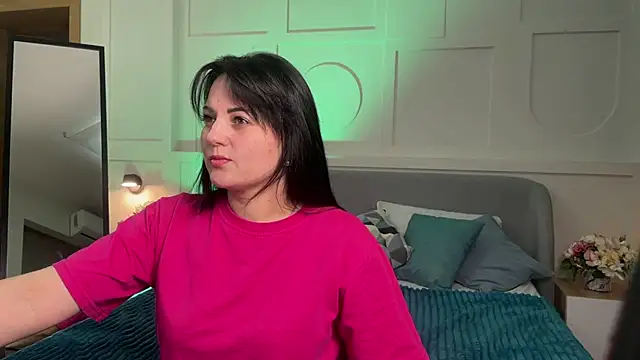  SilkyShadow  online show from 21, 4, 2026