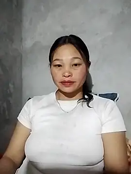 Snapshot of miray- chatting on 24, 4, 2026 miray- online show from 24, 4, 2026