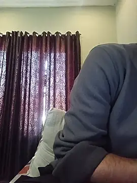 Snapshot of your_bad_boy0001 chatting on 9, 2, 2026 your bad boy0001 online show from 9, 2, 2026