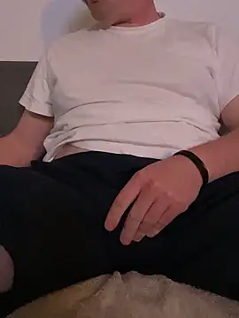 Snapshot of Fat__Slut chatting on 20, 4, 2026 Fat Slut online show from 20, 4, 2026