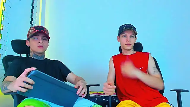 Snapshot of Thomas-Wil chatting on 20, 2, 2026 Thomas-Wil online show from 20, 2, 2026