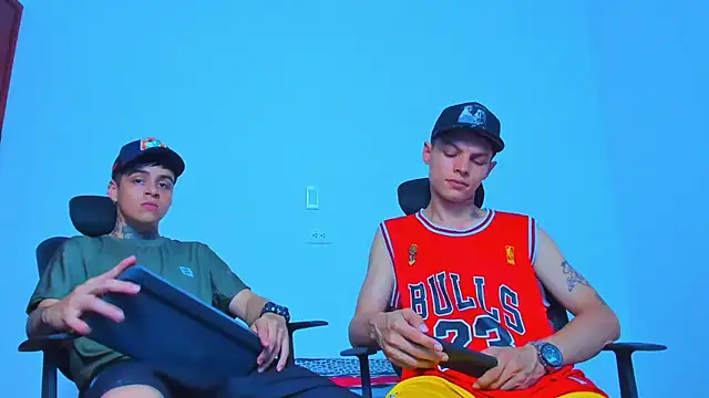 Snapshot of Thomas-Wil chatting on 26, 3, 2026 Thomas-Wil online show from 26, 3, 2026