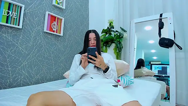 Snapshot of ViictoriiaSaenz chatting on 14, 5, 2026 ViictoriiaSaenz online show from 14, 5, 2026