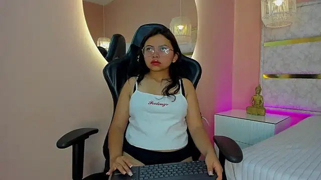 riley flirt online show from 14, 1, 2026