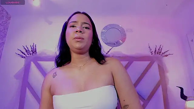 Snapshot of Alexxa_Carter chatting on 8, 2, 2026 Alexxa Carter online show from 8, 2, 2026