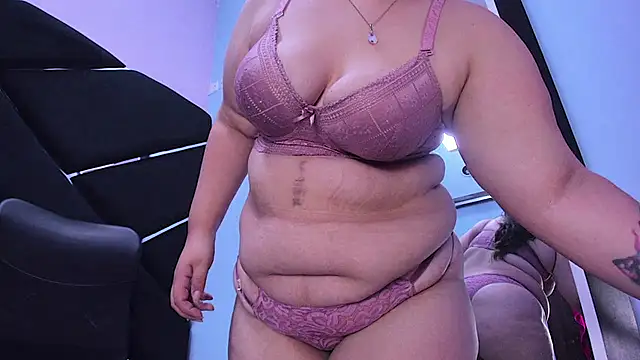 MiaRouss69 online show from 21, 3, 2026