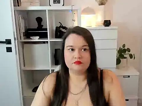 HollyDanceSoul online show from 25, 2, 2026