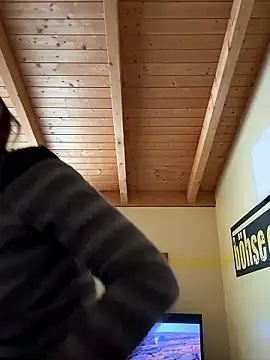 Snapshot of Marina_und_Jayden chatting on 10, 1, 2026 Marina und Jayden online show from 10, 1, 2026