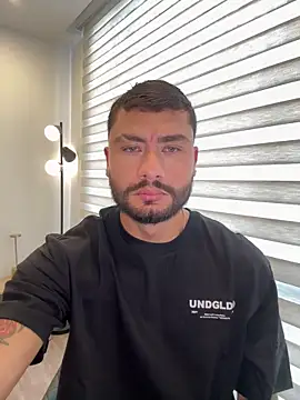 FrancoRossi  online show from 7, 4, 2026