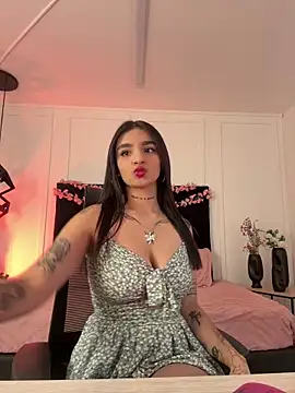 Abriil cutee online show from 8, 4, 2026