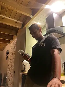 Axel black10 online show from 13, 2, 2026