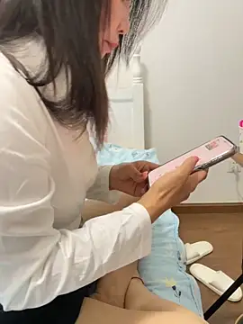 xiaoligirl online show from 21, 4, 2026