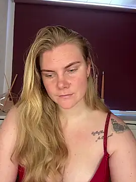 SexyBlondJoanna online show from 8, 2, 2026