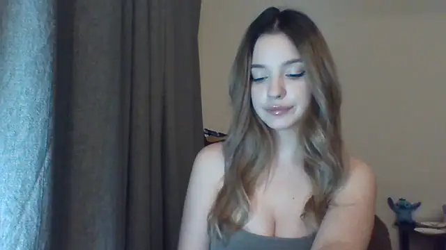 Snapshot of EvelineMagnetic chatting on 3, 5, 2026 EvelineMagnetic online show from 3, 5, 2026