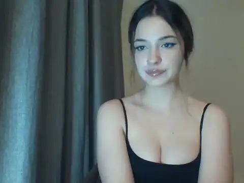 Snapshot of EvelineMagnetic chatting on 4, 5, 2026 EvelineMagnetic online show from 4, 5, 2026