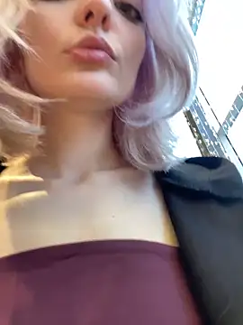 Snapshot of aka_Blonde chatting on 15, 2, 2026 aka Blonde online show from 15, 2, 2026