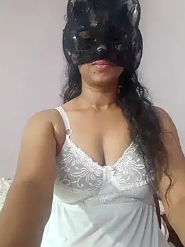 cutehotwife online show from 31, 3, 2026
