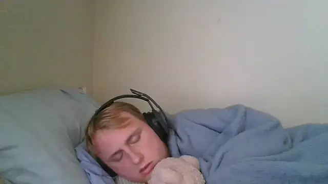 Snapshot of dsommers23 chatting on 14, 7, 2026 dsommers23 online show from 14, 7, 2026