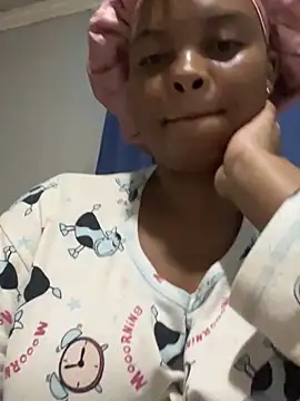 Snapshot of lil_badForYou chatting on 1, 3, 2026 lil badForYou online show from 1, 3, 2026